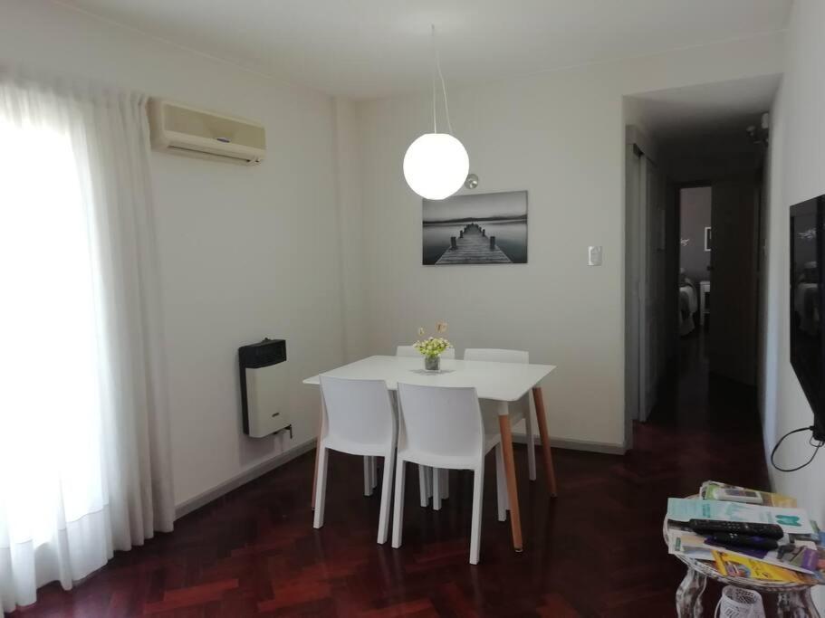Petit Rivadavia En El Corazon De Mendoza Appartement Buitenkant foto